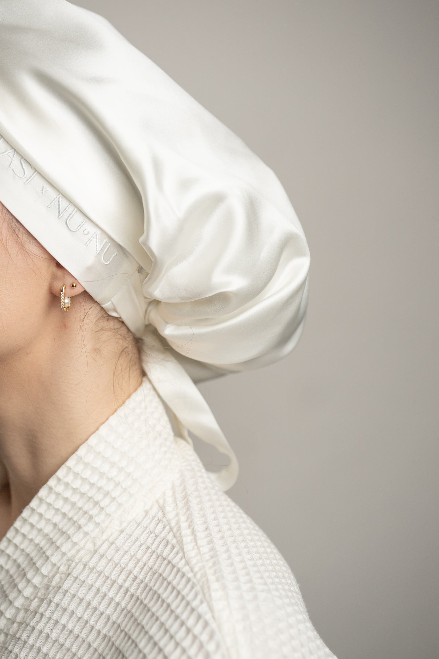 Mulberry Silk Bonnet